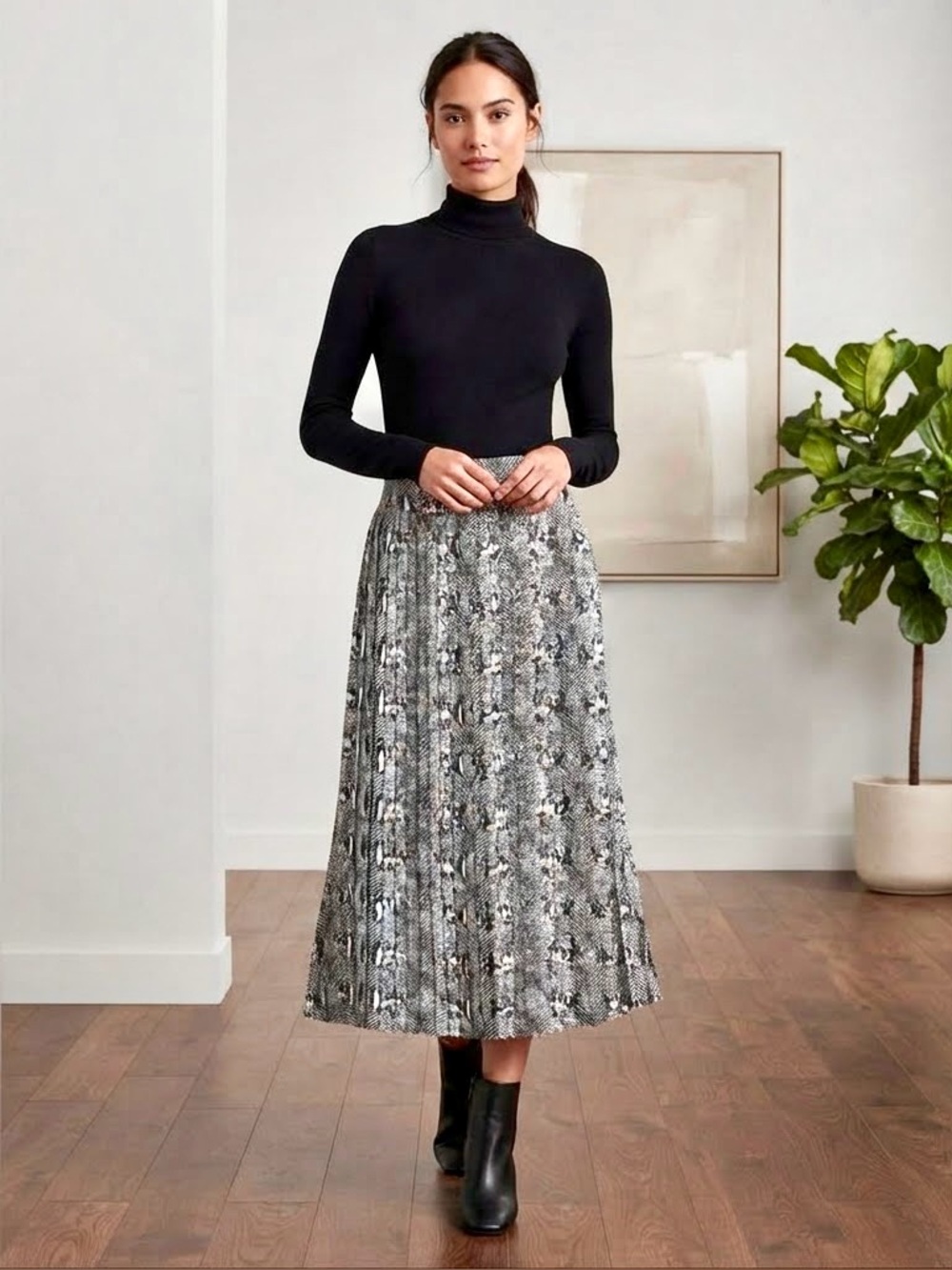J CREW Animal Print Pleated Midi Skirt - Size 6